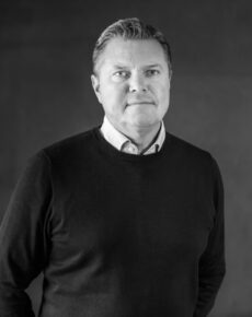Peter Åström